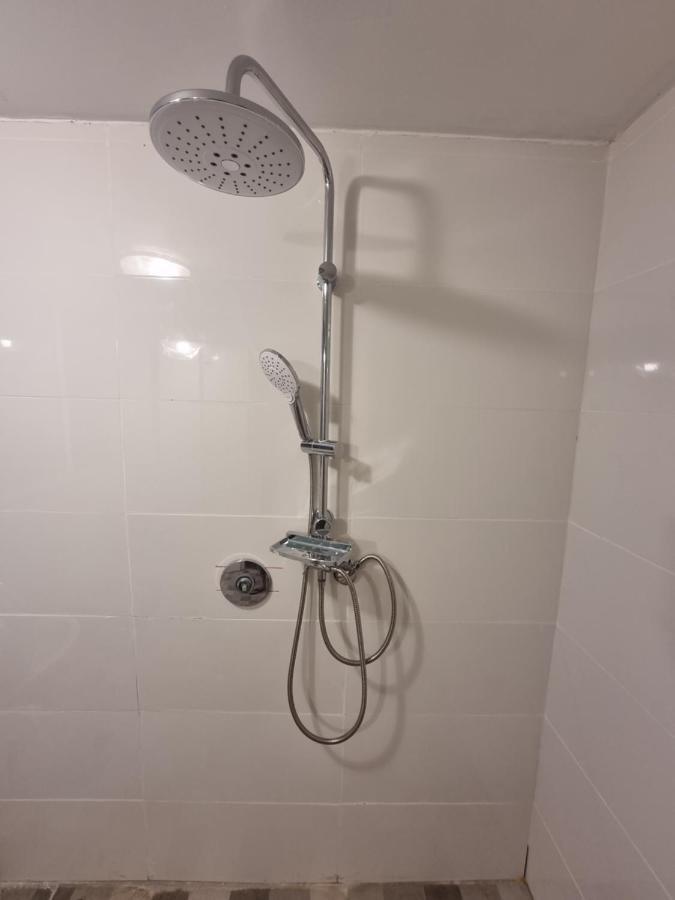הברון Baron Apartment Ришон ле Цион Екстериор снимка