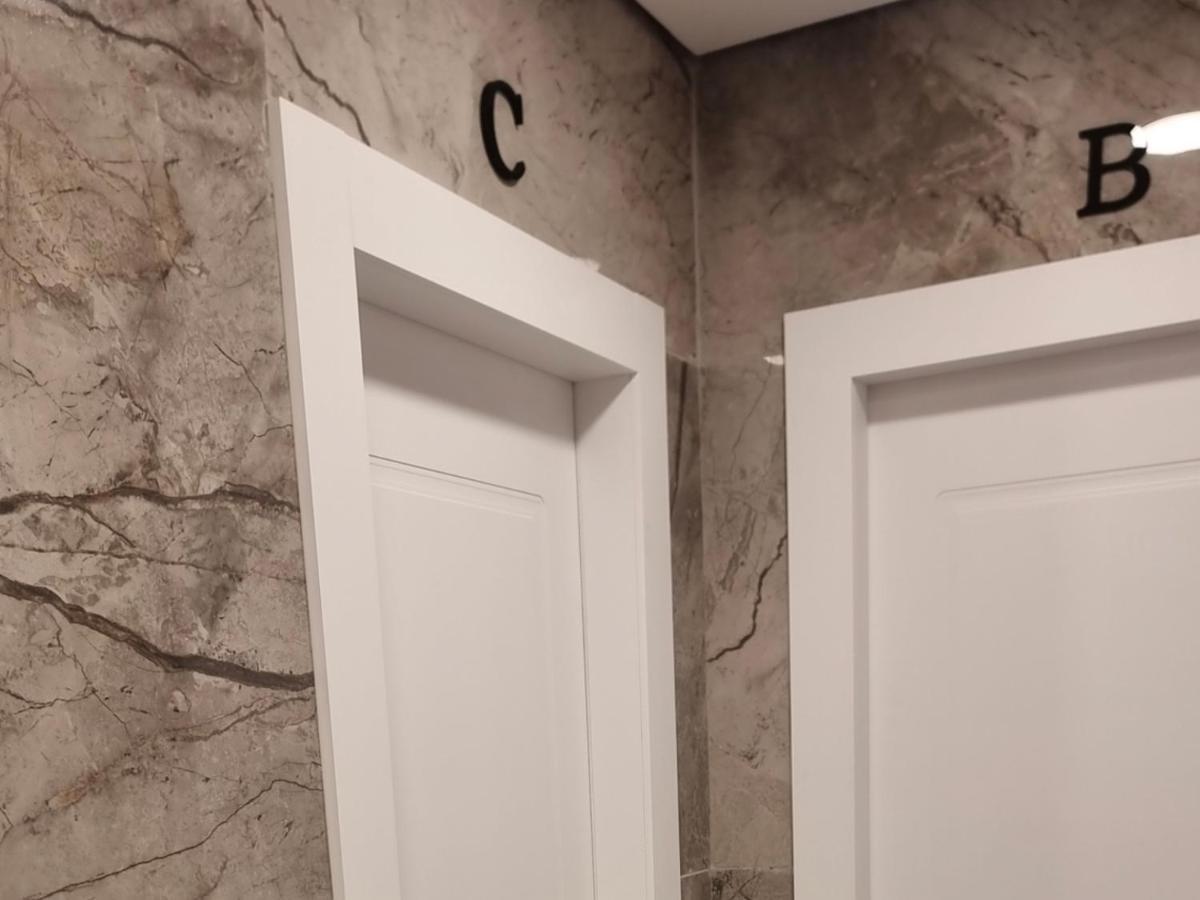 הברון Baron Apartment Ришон ле Цион Екстериор снимка